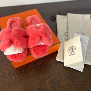 ❌SOLD❌*NWT* HERMES WOOL SKIN FUR ORAN - NEW WINTER 2022/2023 COLLECTION
